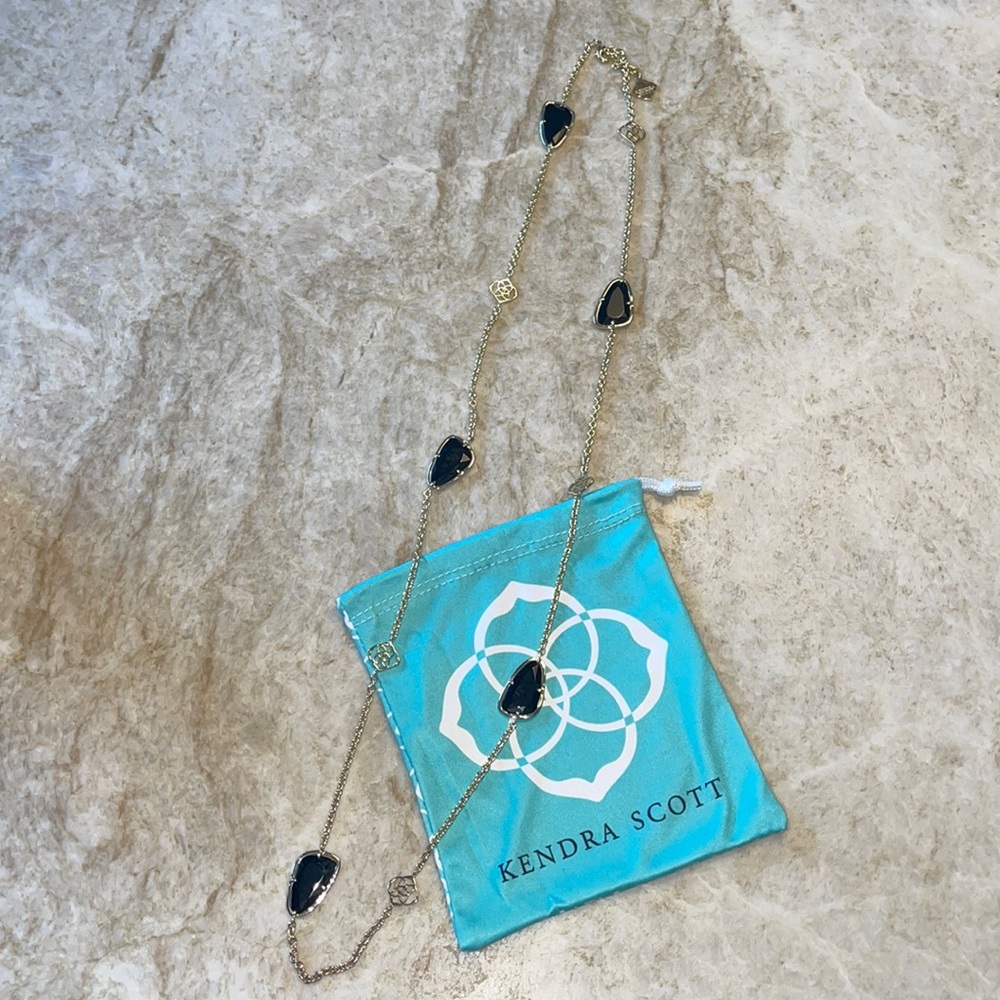 Kendra Scott Necklace